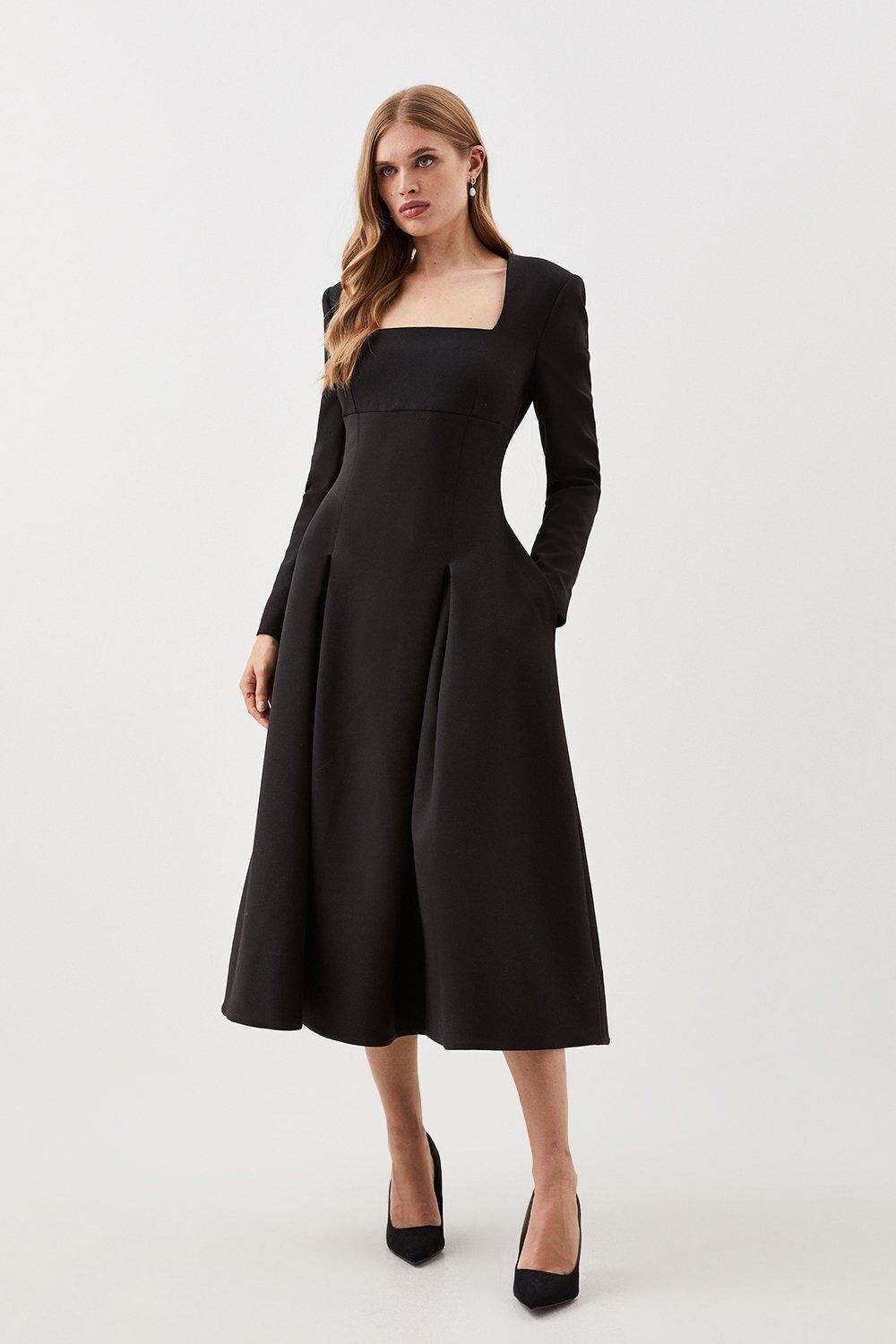 

Чистое платье миди с вырезом в форме сердца Karen Millen, черный