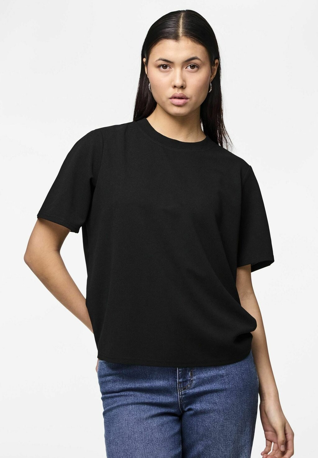 

Футболка базовая MIT KURZEN ÄRMELN PCAVELYN Pieces, цвет black