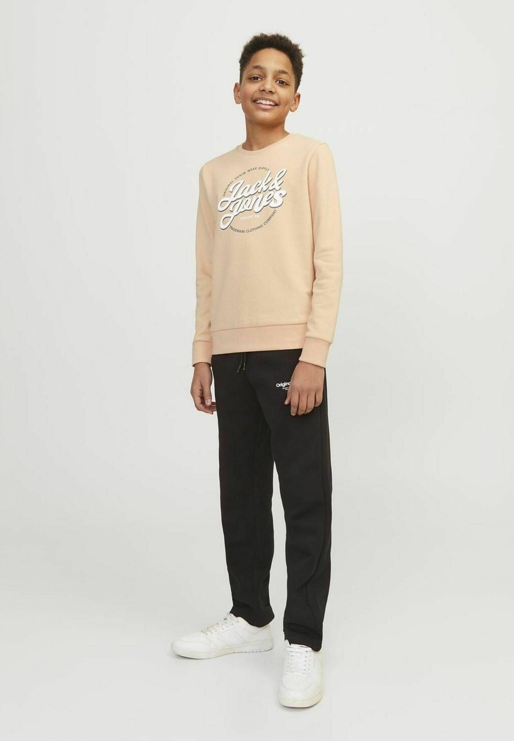 

Толстовка MIT RUNDHALS Jack & Jones Junior, цвет apricot ice