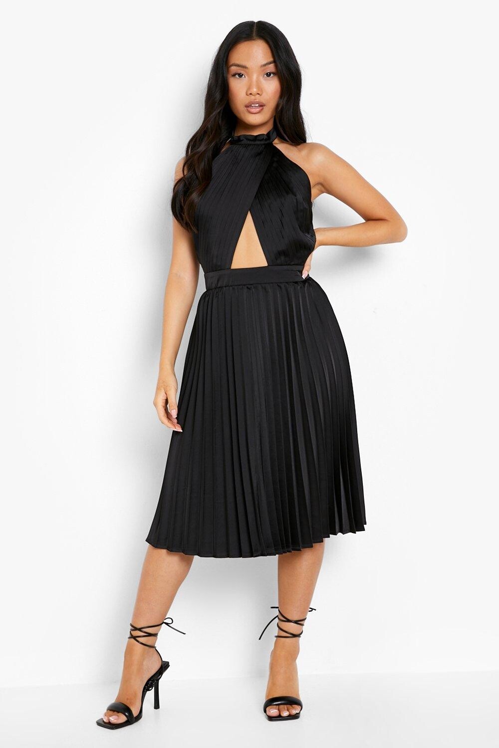 

Платье миди из атласа с плиссами petite halter Boohoo, черный