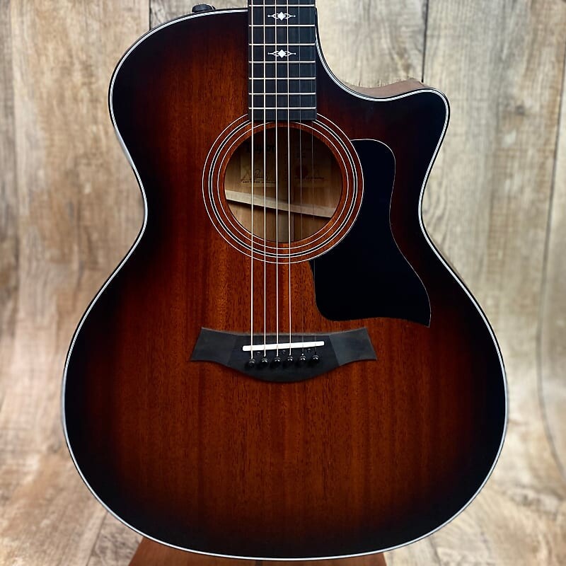 

Акустическая гитара Taylor 324ce V-Class Bracing SEB w/case