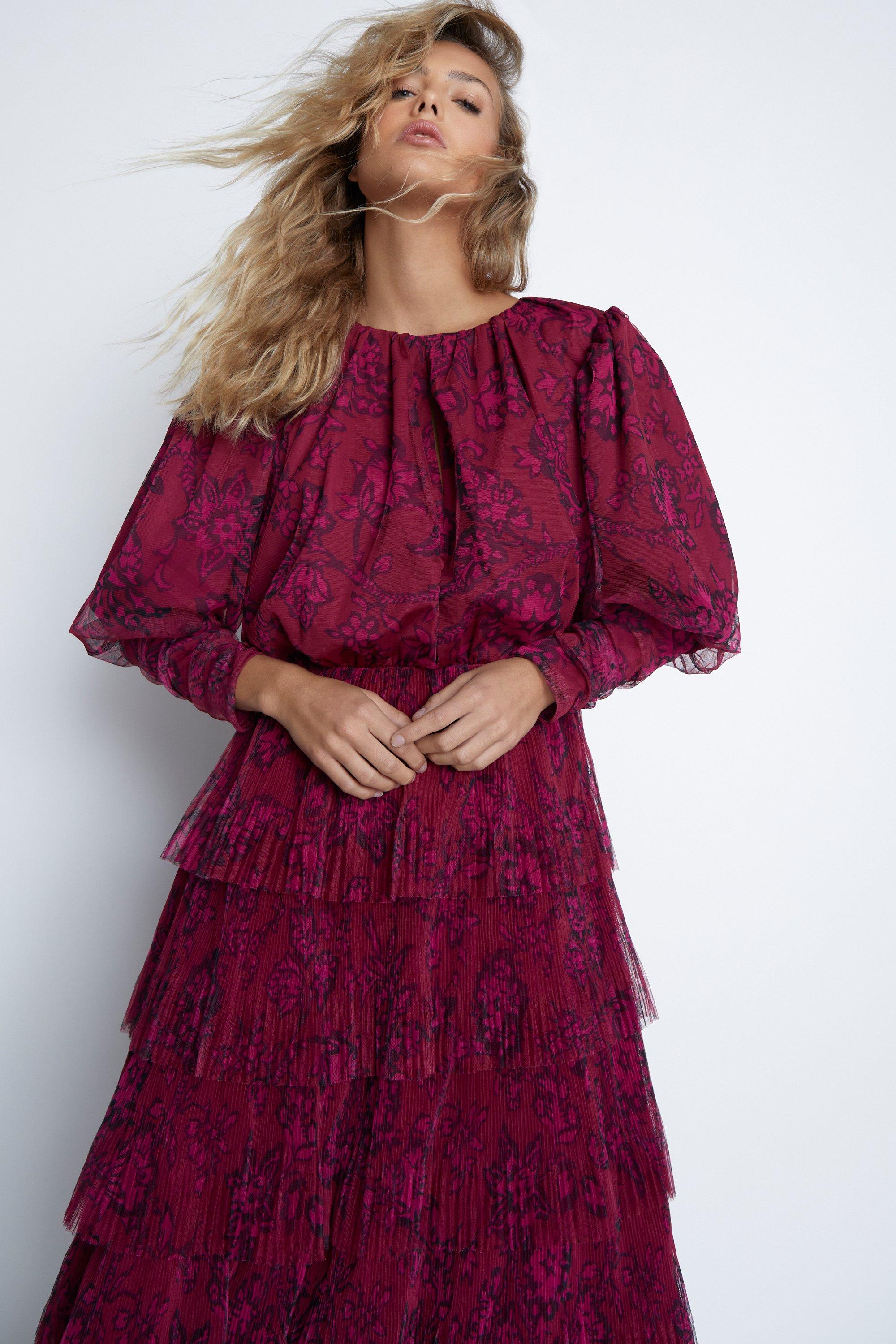 Многоярусное платье из тюля с принтом Warehouse, мультиколор фото