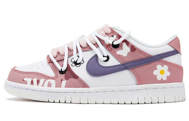 

Женские кроссовки для скейтбординга Nike Dunk Low