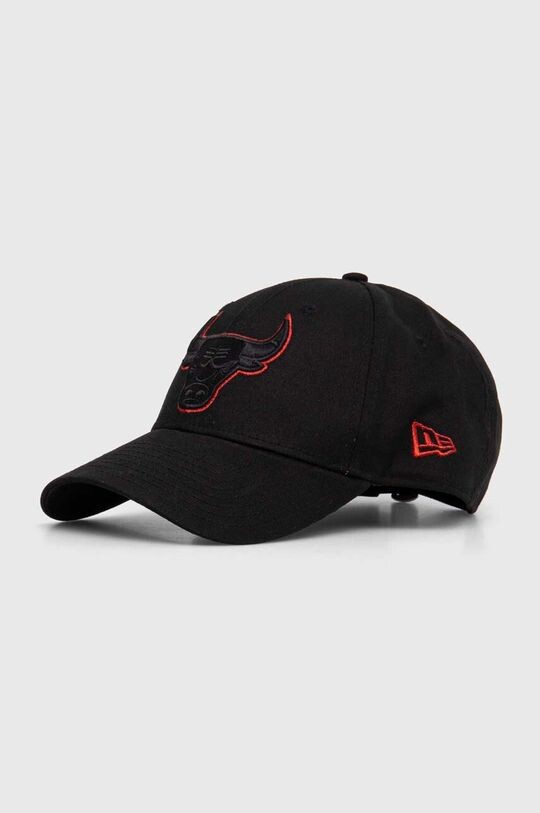 

Хлопковая бейсболка Chicago Bulls New Era, черный