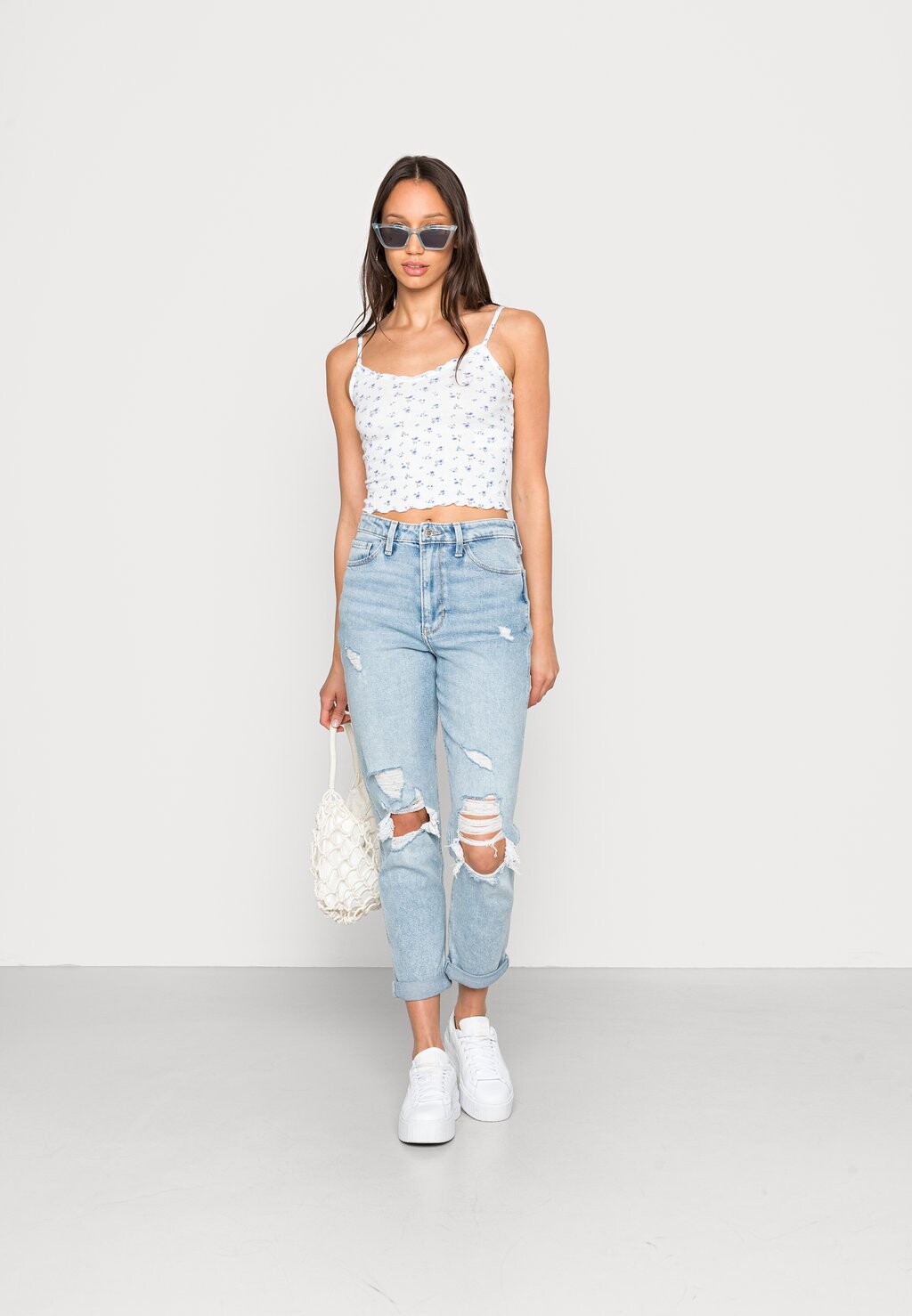 

Топ Hollister Co.