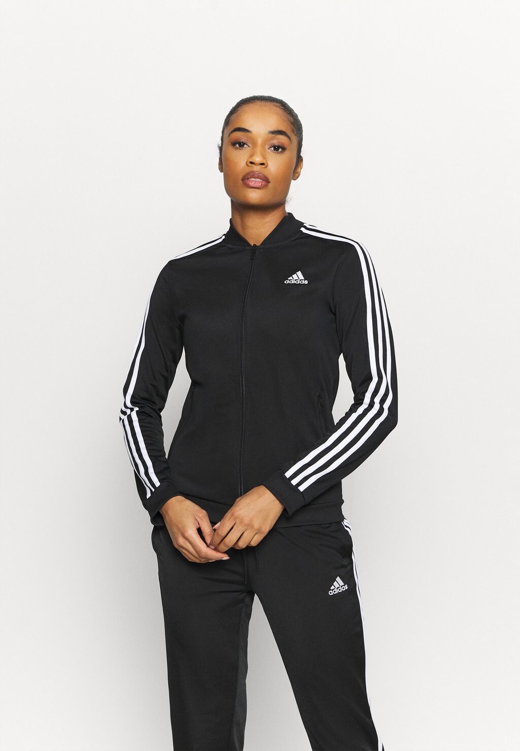 

Спортивный костюм Adidas, черно-белый, Черный