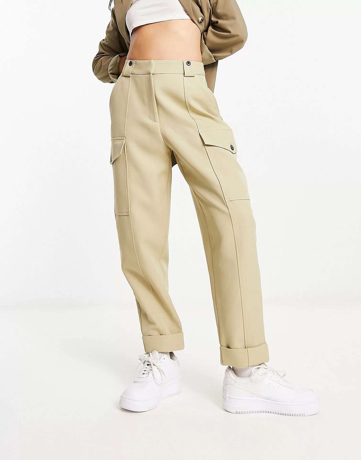 

Узкие брюки цвета хаки River Island