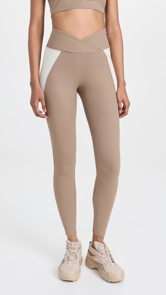 

Леггинсы Year of Ours Ribbed Studio Leggings