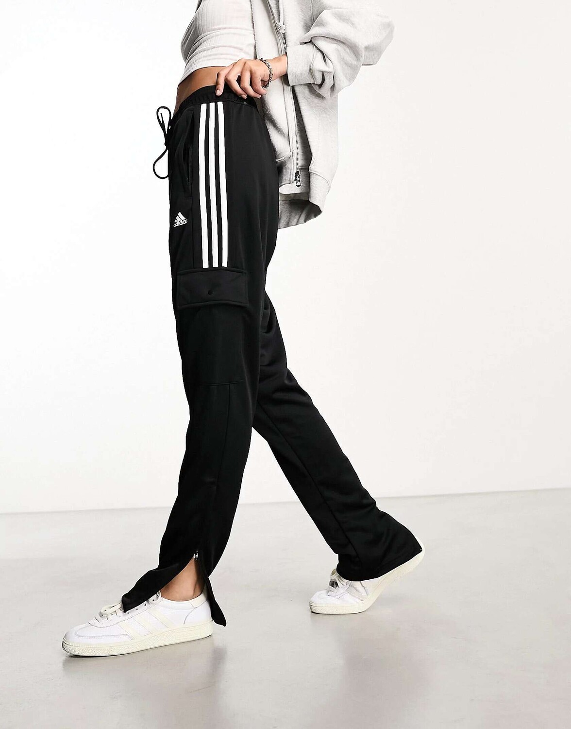 

Черные брюки карго adidas Sportswear Tiro adidas performance