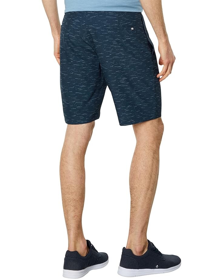 

Шорты TravisMathew Solo Trip, цвет Dress Blues