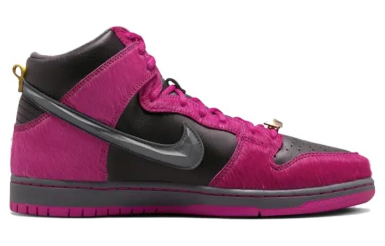 

Кроссовки Nike SB Dunk High Run The Jewels