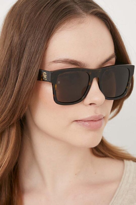 

Солнечные очки Tommy Hilfiger, коричневый