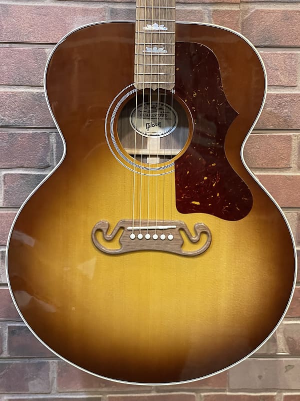 Акустическая гитара Gibson SJ-200 Studio Walnut Sunburst jbl studio 625c dark walnut