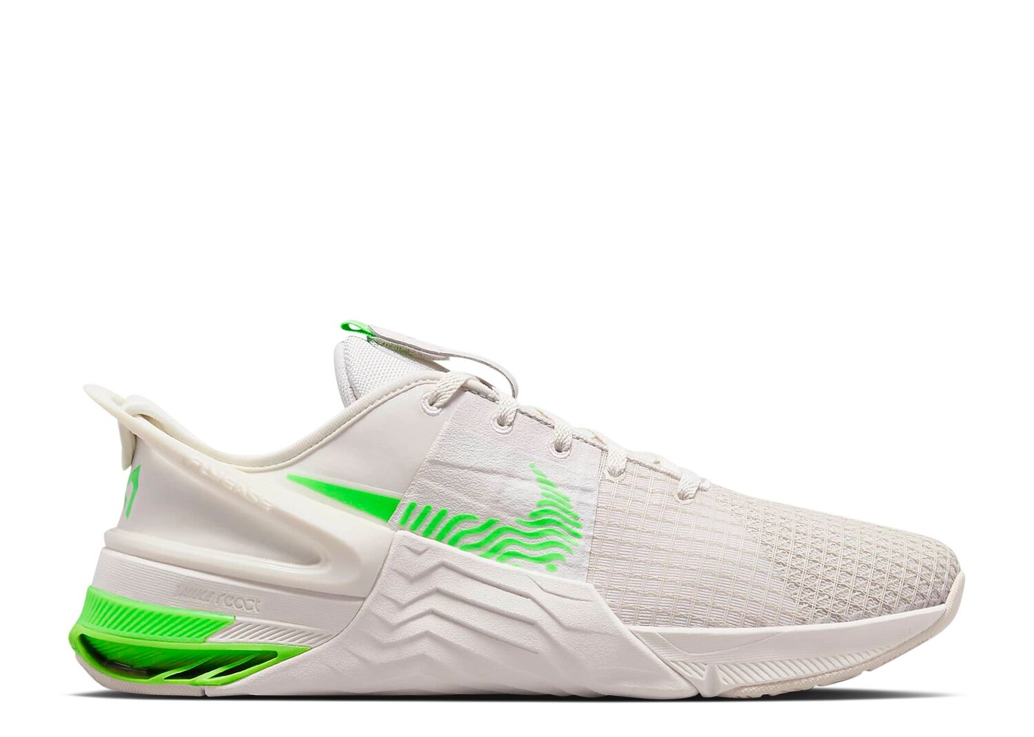 

Кроссовки Nike Metcon 8 Flyease 'Phantom Green Strike', кремовый, Бежевый;белый