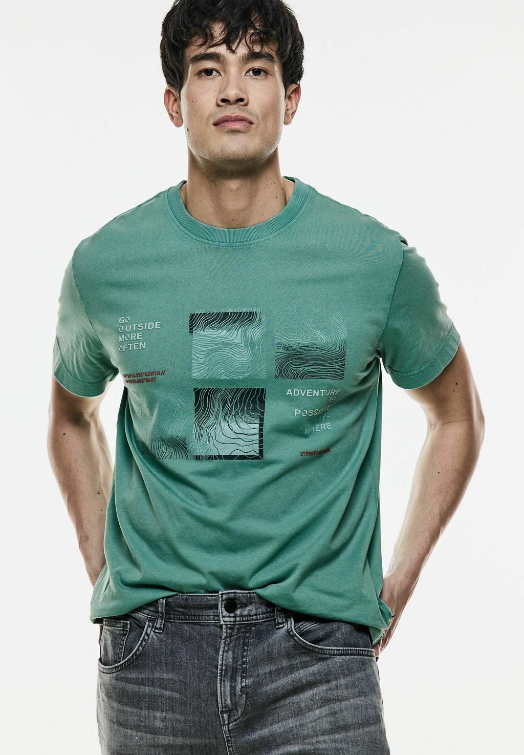 футболка с принтом arctic sky foto street one men цвет rot Футболка с принтом Street One MEN, цвет grün