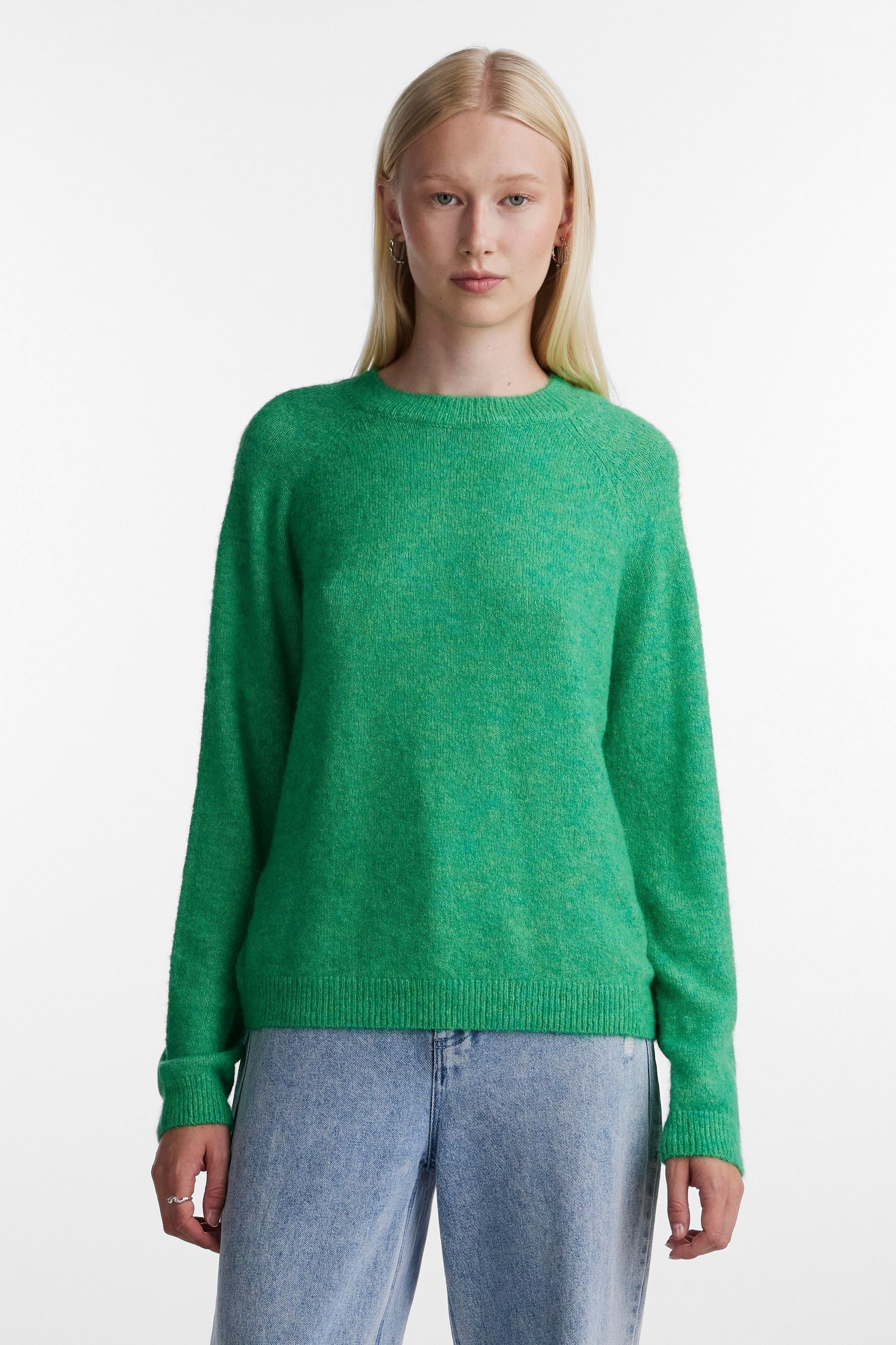 Мягкий свитер Pieces с круглым вырезом PIECES, зеленый