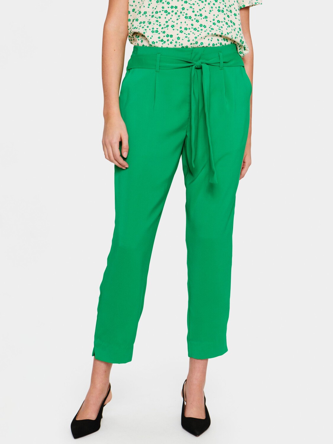 

Зауженные брюки Saint Tropez Andrea, Jelly Bean