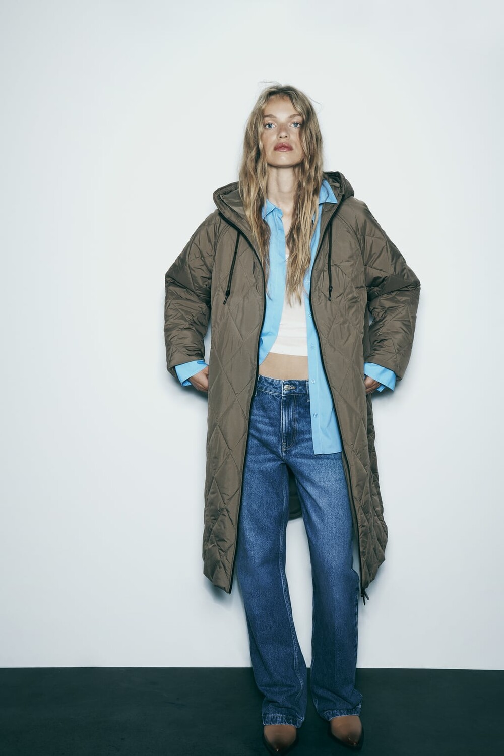 

Длинная куртка-пуховик ZARA, хаки