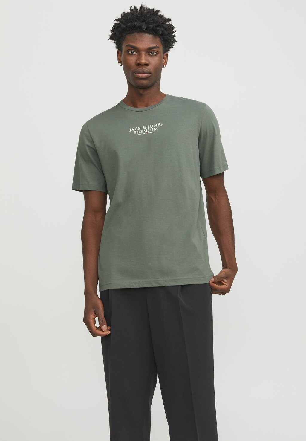

Футболка с принтом SS CREW NECK NOOS Jack & Jones, цвет laurel wreath