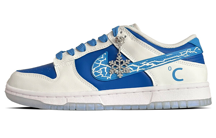 

Женские кроссовки для скейтбординга Nike Dunk
