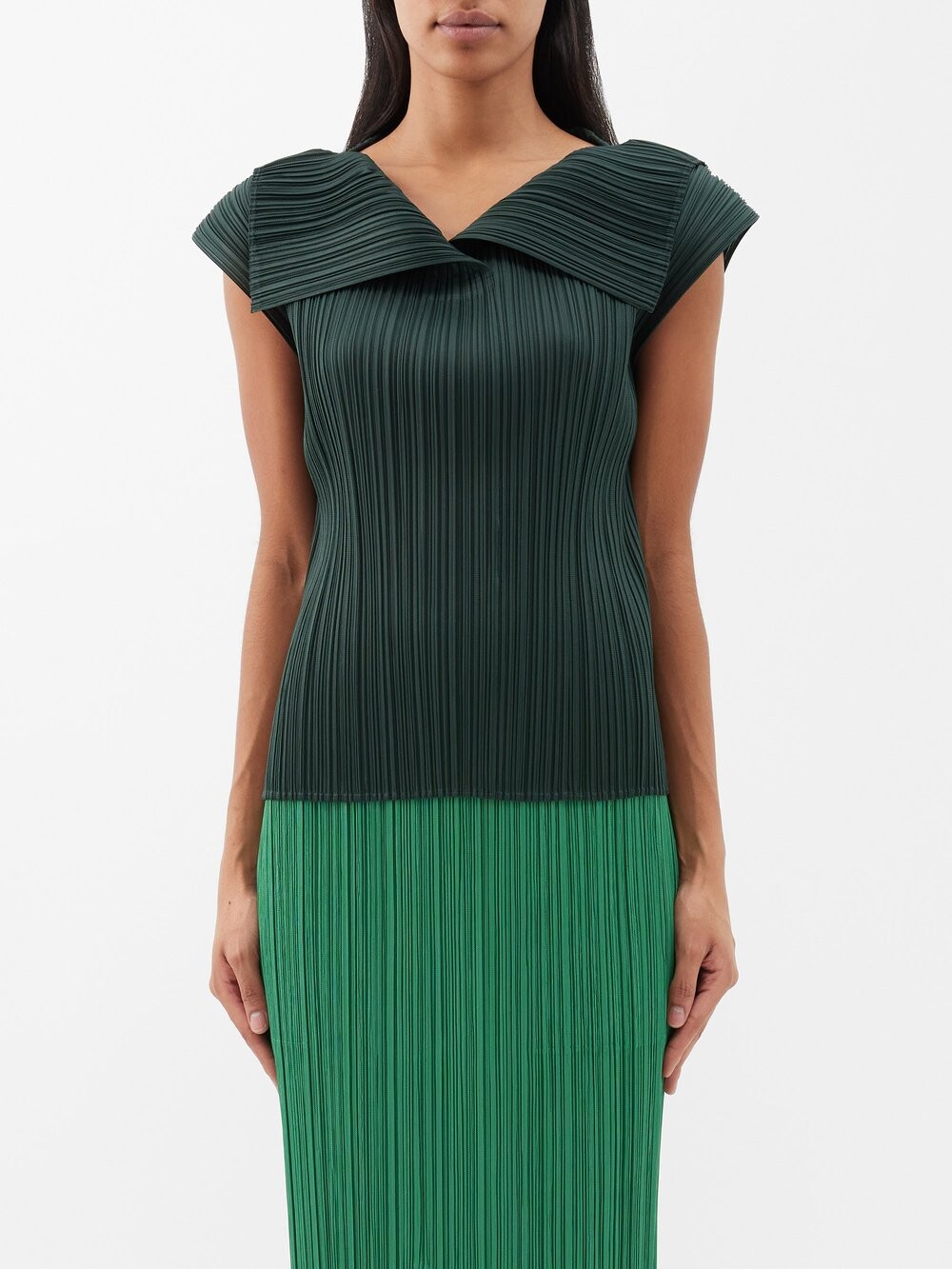 

Топ techincal со складками Pleats Please Issey Miyake, зеленый