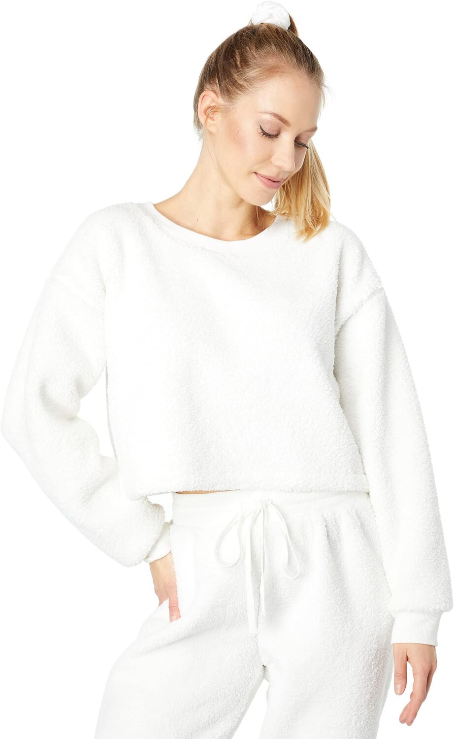 

Толстовка Splendid Sundown Ashley Pullover Sweatshirt in Recycled Poly Blend Sherpa, цвет Cream