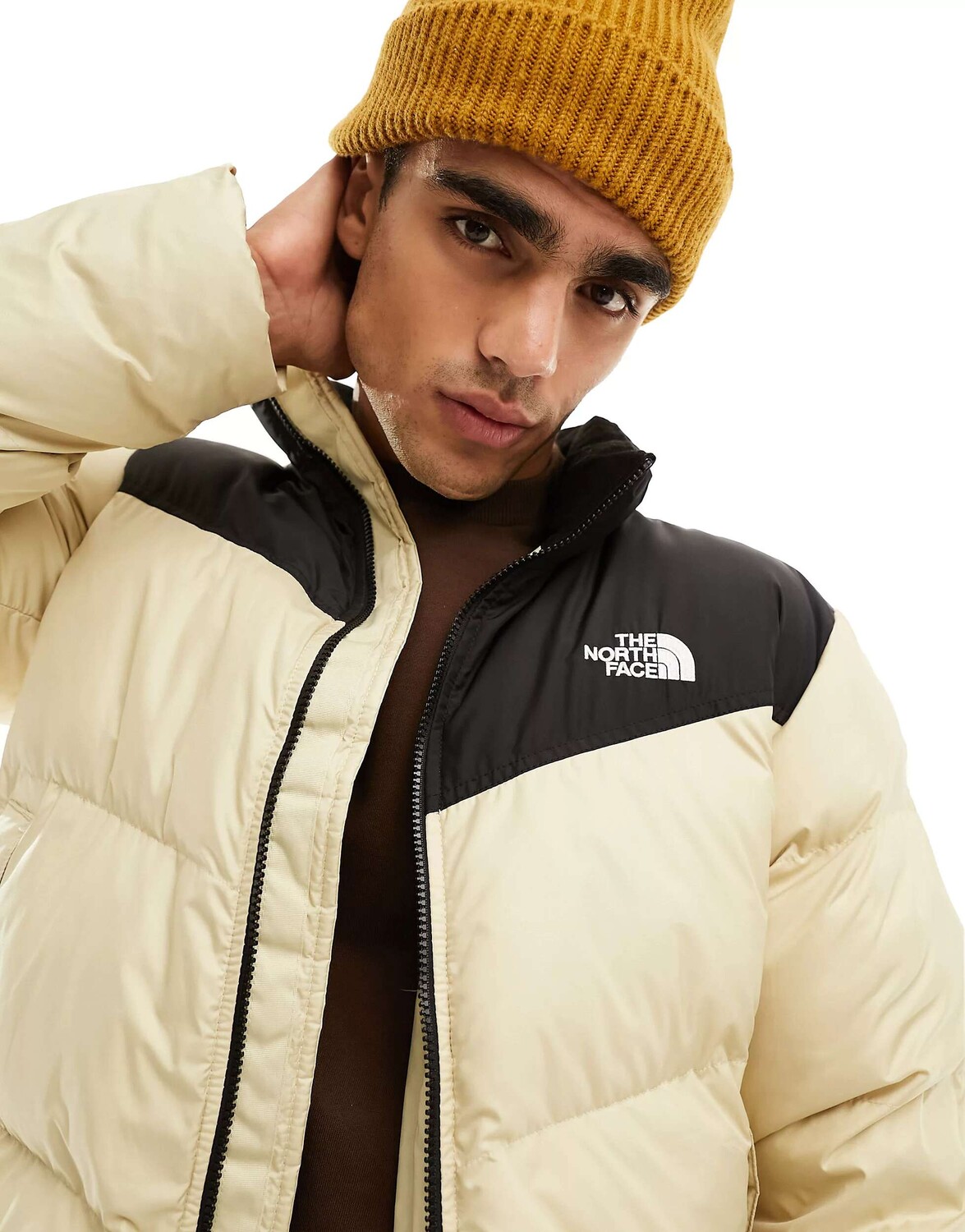 

Сухая куртка The North Face Saikuru в каменно-черном цвете