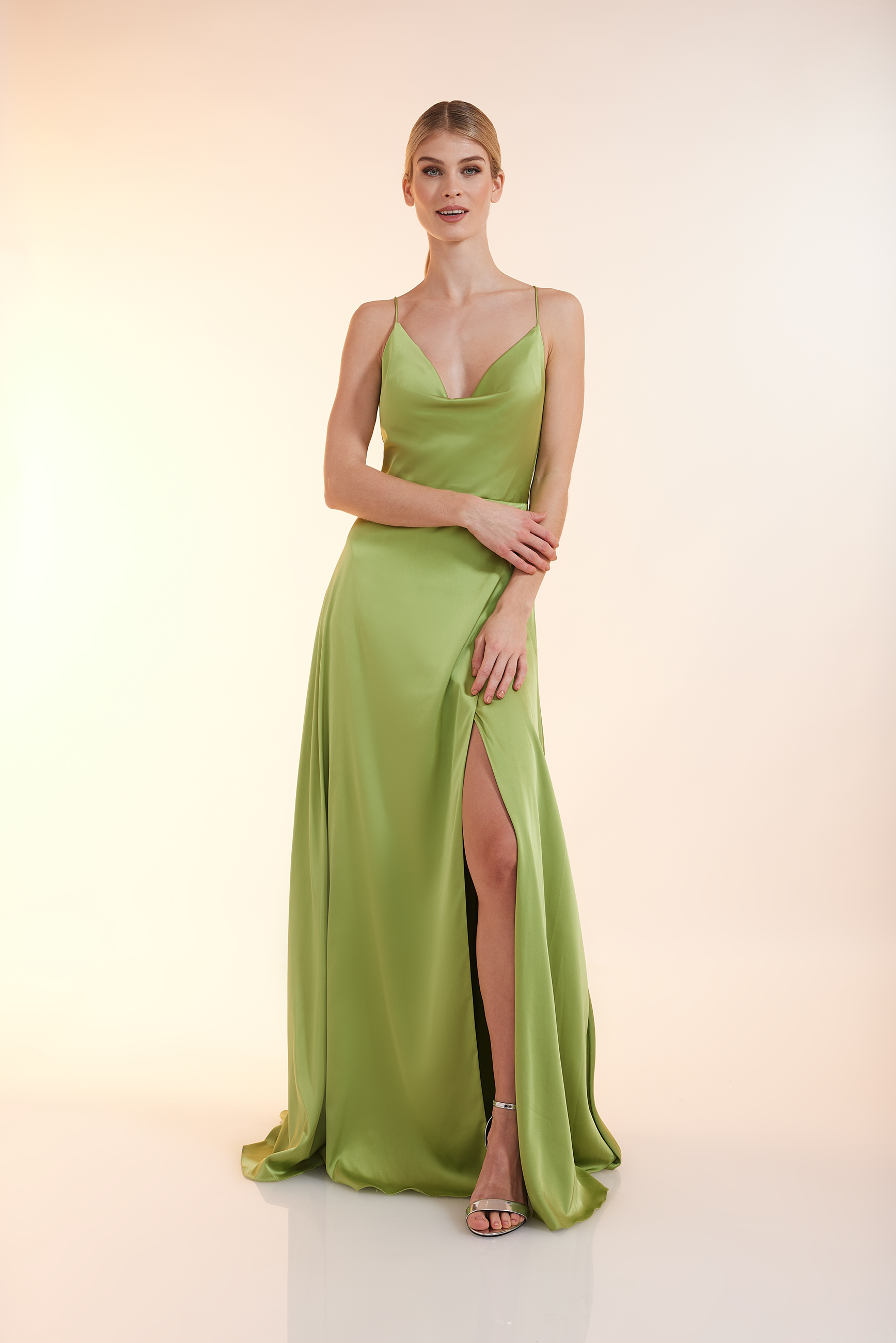 Платье Unique Abend Silky Rose Dress, цвет Fluorite Green