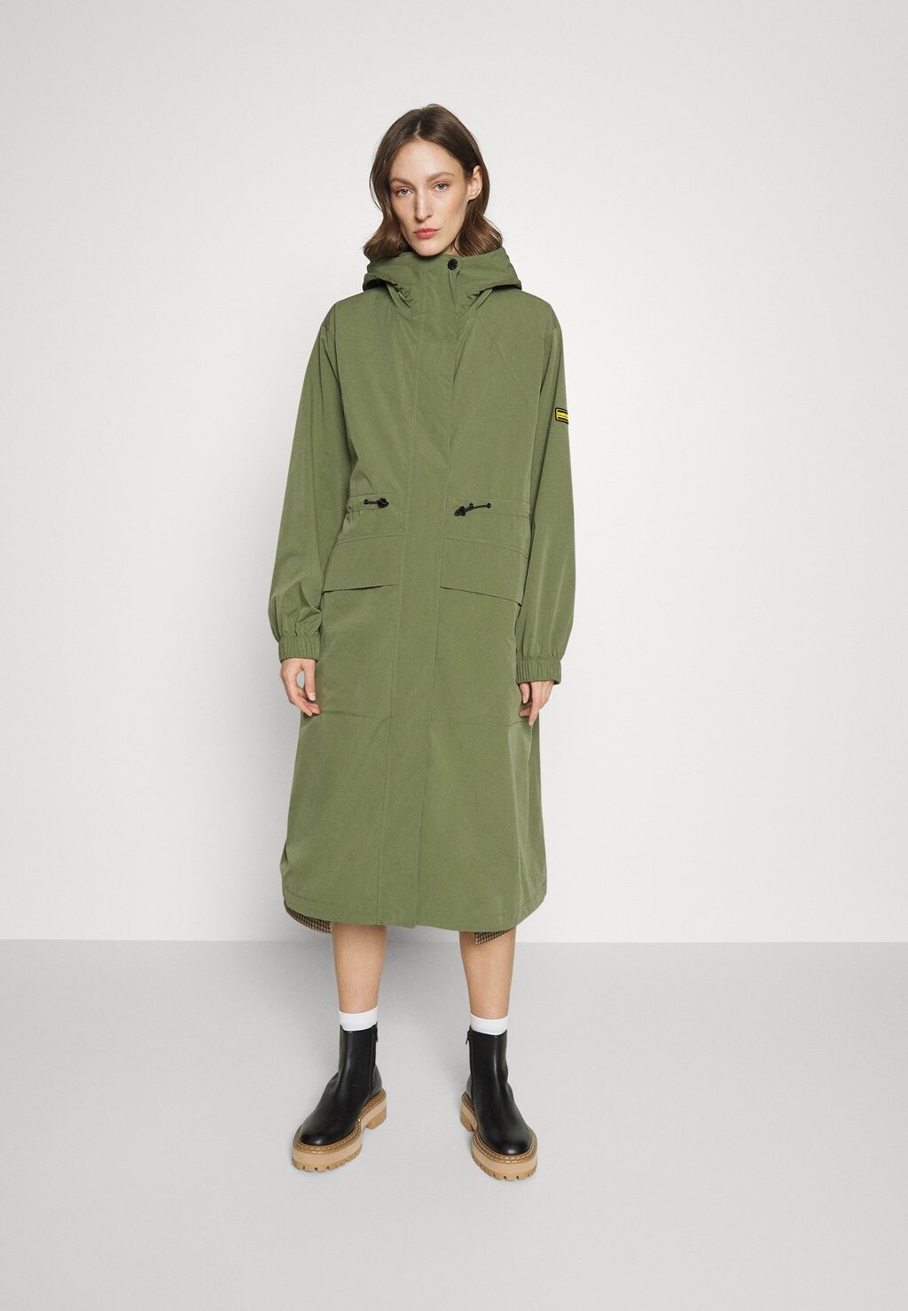 

Парка Barbour, Серый