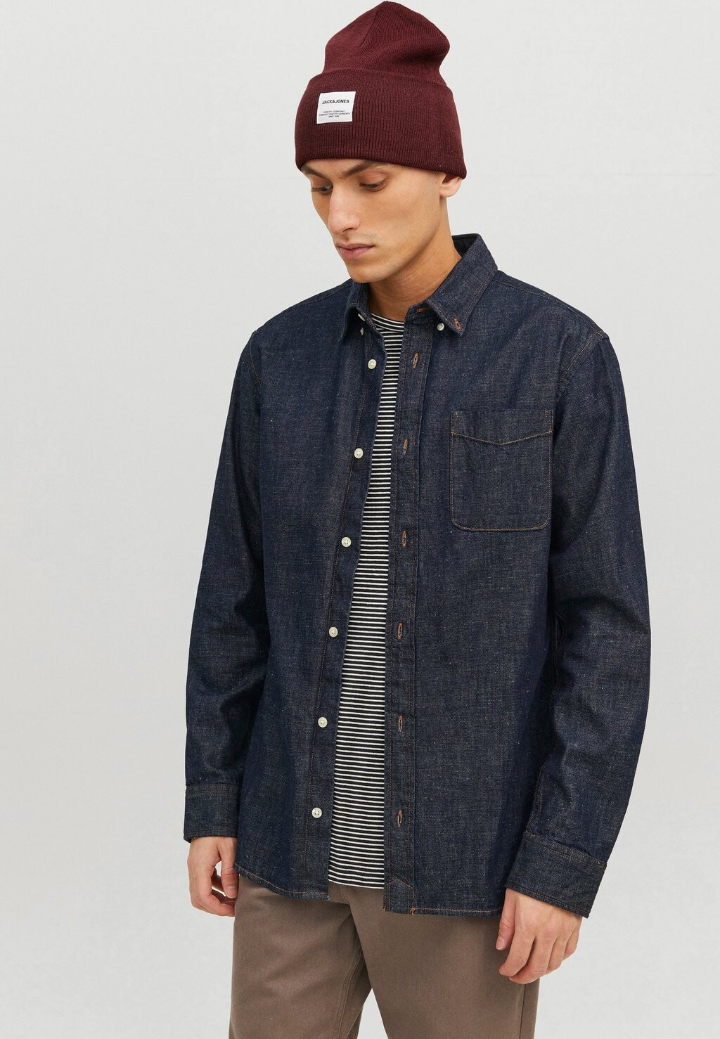 

Шапка JACLONG BEANIE Jack & Jones, цвет port royale