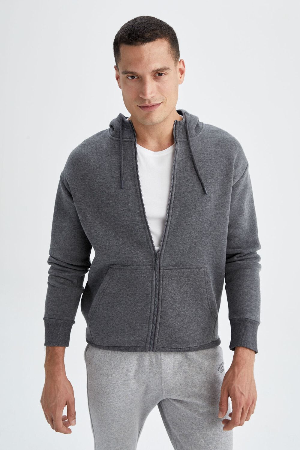 

Толстовка DeFacto Kapuzen REGULAR FIT, цвет Anthra Melange