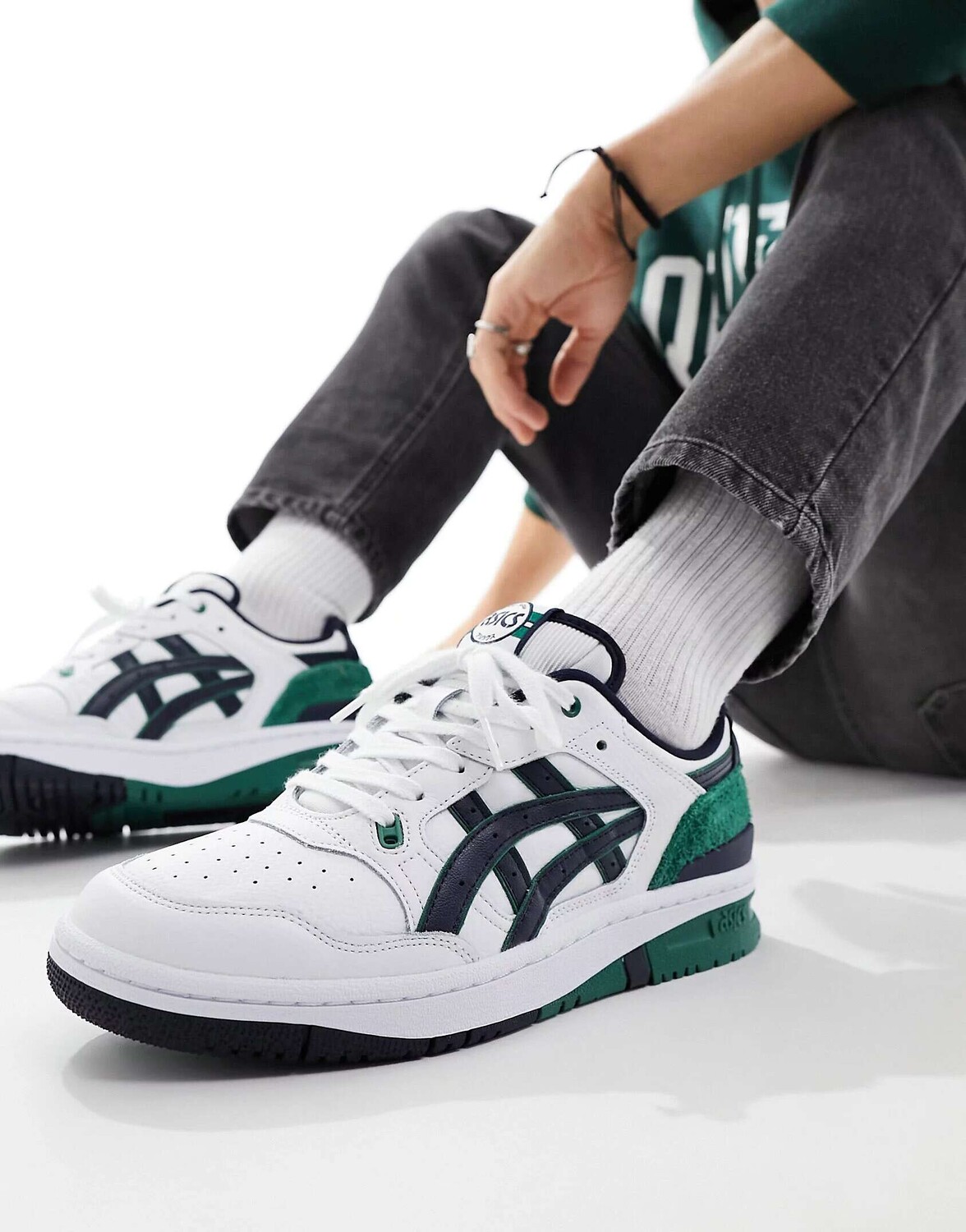

Кроссовки Asics EX89 белого и зеленого цвета