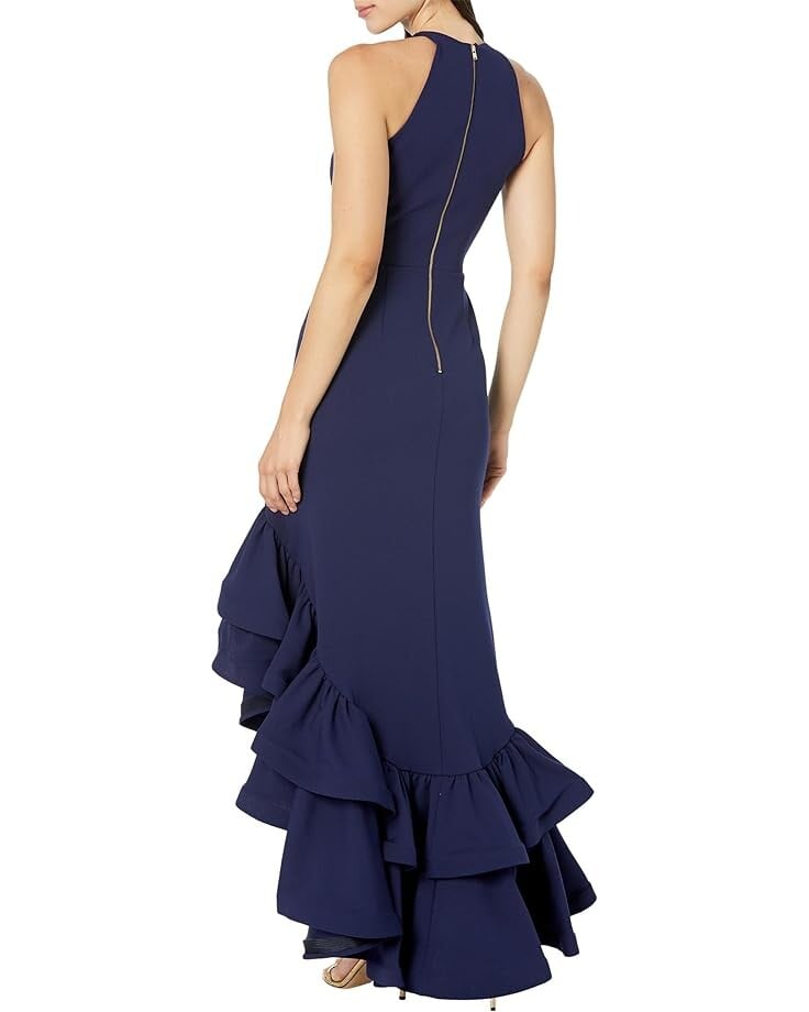 

Платье Betsy & Adam Long Halter Crepe Tiered Ruffle Gown, цвет Night