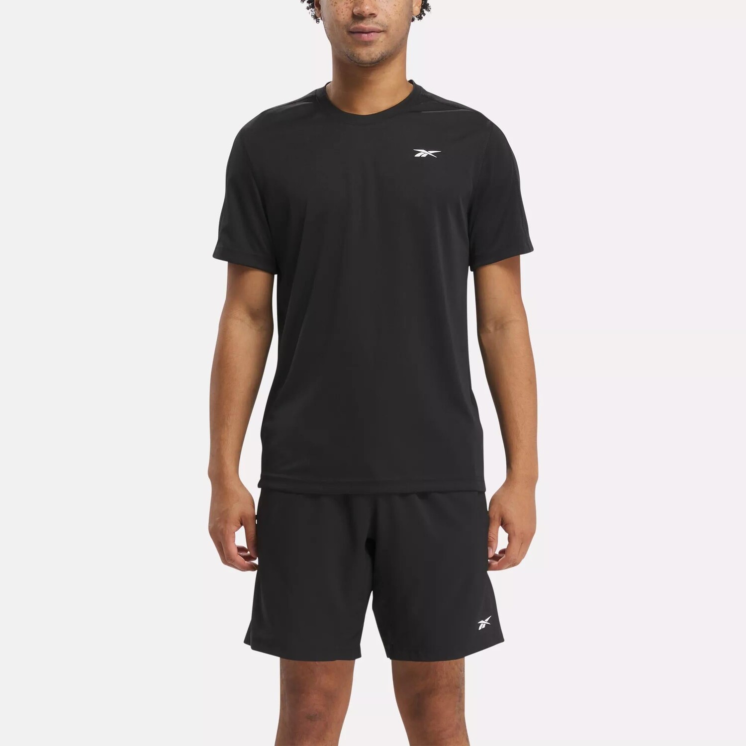 

Футболка Training Tech Reebok, цвет Night Black