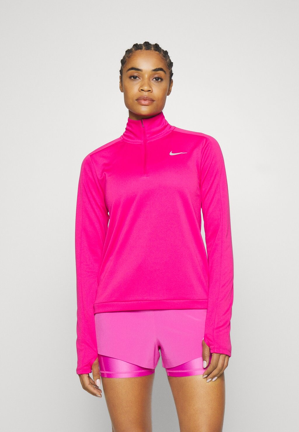 

Топ с длинными рукавами Nike PACER, огненная ягода