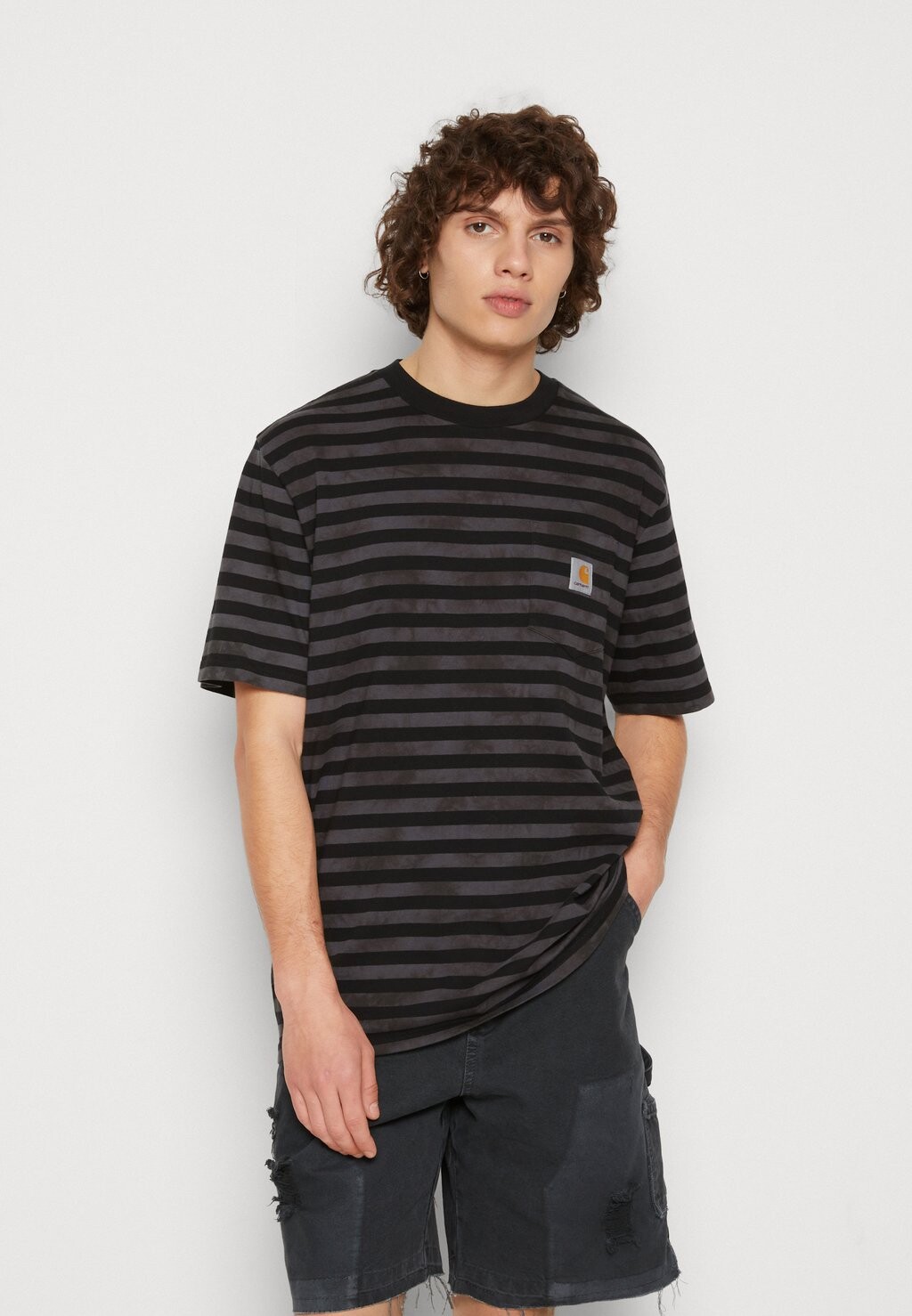 

Футболка с принтом Carhartt WIP, черный