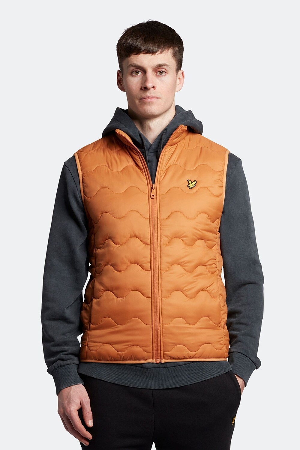 

Оранжевая стеганая безрукавка с гербом Lyle & Scott, оранжевый