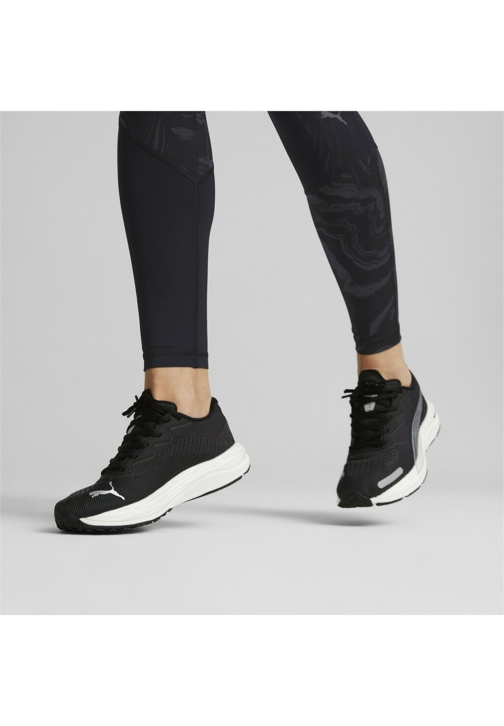 

Кроссовки Puma