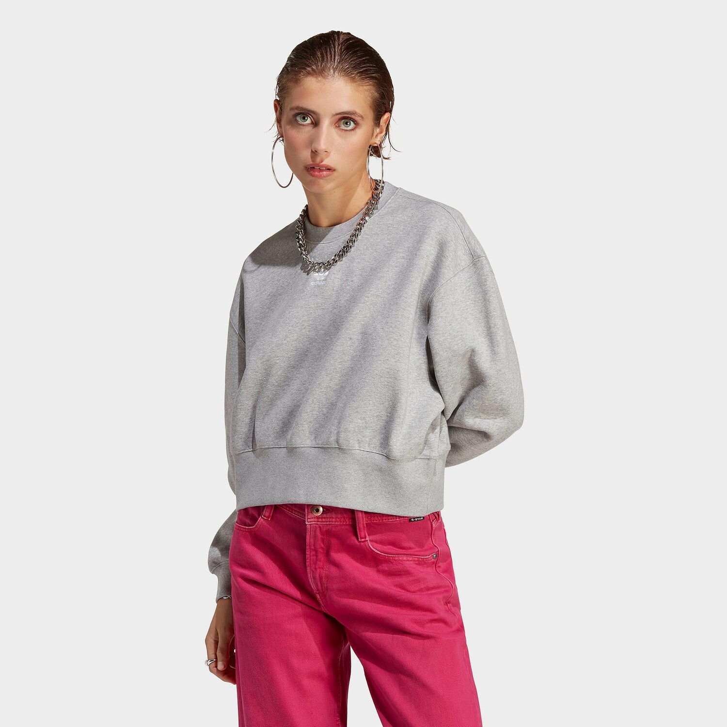 

Женская толстовка с длинными рукавами adidas Originals adicolor Essentials Crew, серый