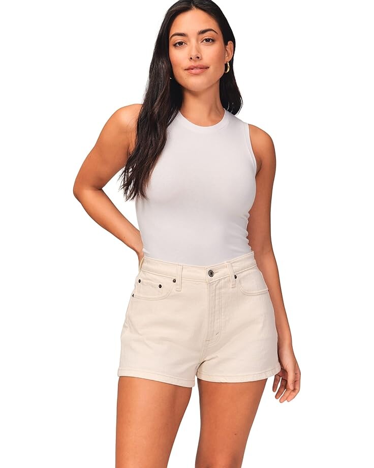 

Шорты Abercrombie & Fitch Curve Love High Rise Mom Short, кремовый