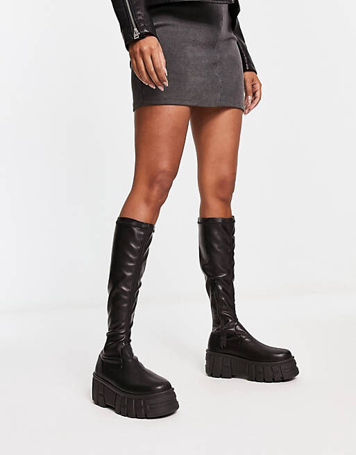 

Черные массивные ботинки до колена ASOS DESIGN Copenhagen, Черный