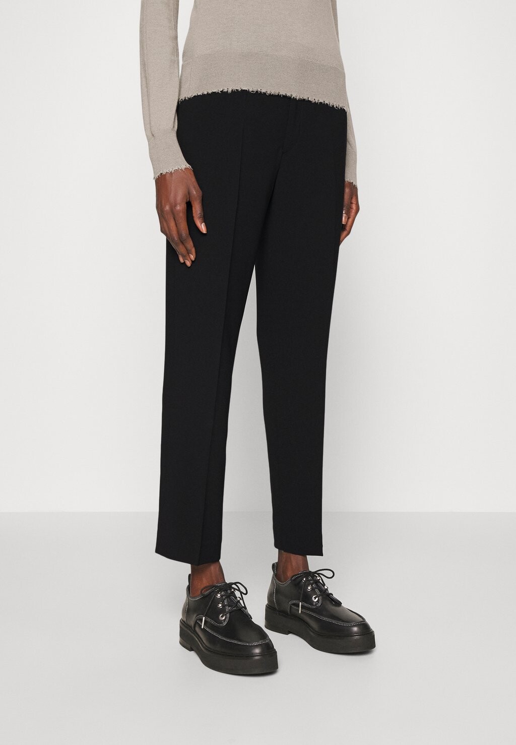 

Брюки Filippa K, черный