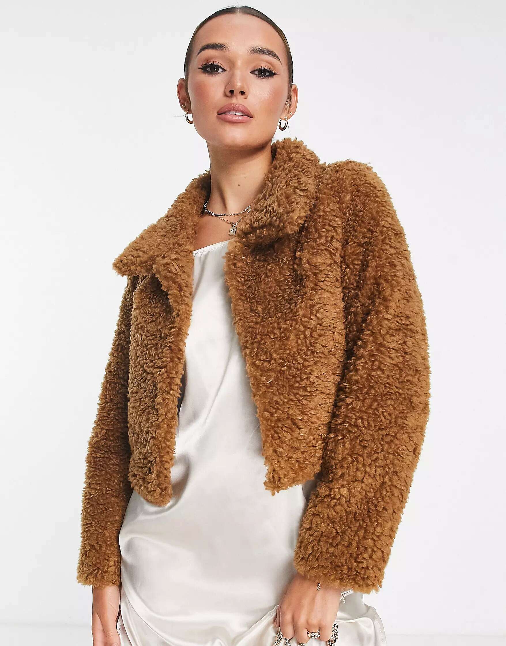 Коричневая укороченная куртка из искусственного меха Unreal Fur unreal fur пальто