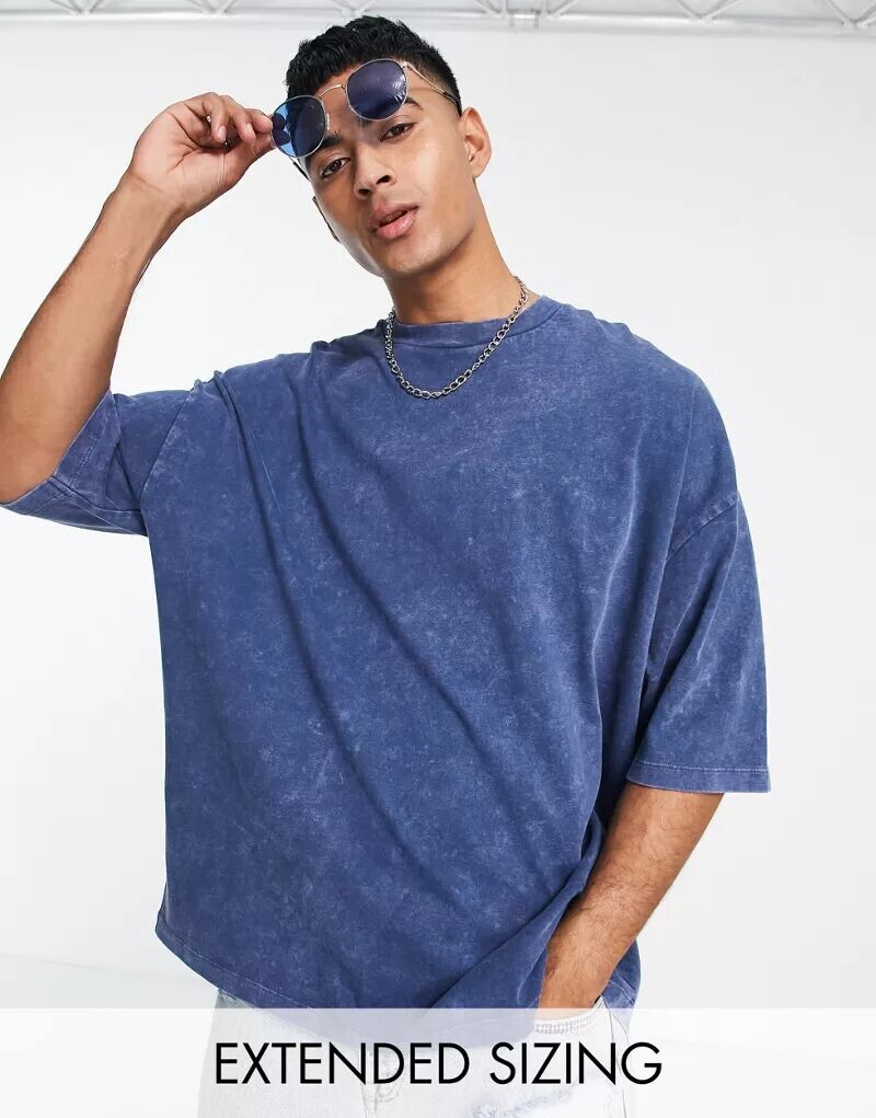 

Тяжелая футболка оверсайз темно-синей кислотной окраски ASOS