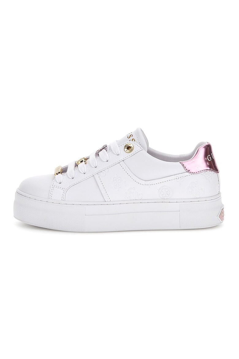 

Туфли из экокожи с монограммой Guess, белый