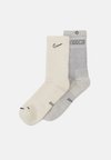 Спортивные носки EVERYDAY CUSH CREW UNISEX 2 PACK Nike, мультиколор
