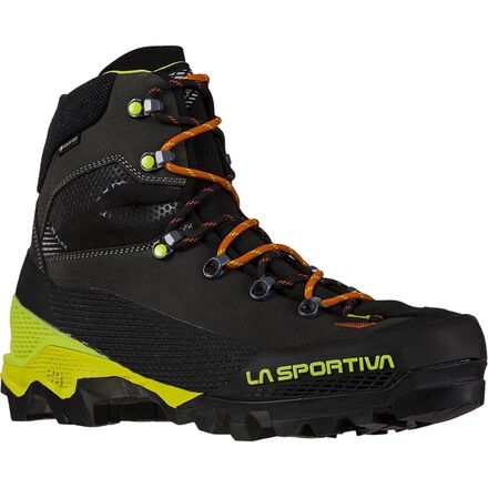 Альпинистские ботинки Aequilibrium LT GTX мужские La Sportiva, цвет Carbon/Lime Punch