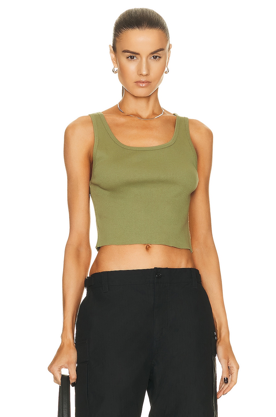 

Топ Eterne Cropped Scoop Neck Tank, оливковый