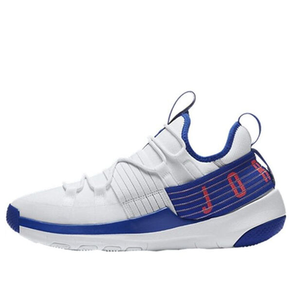 

Кроссовки тренер профессиональный Air Jordan, белый