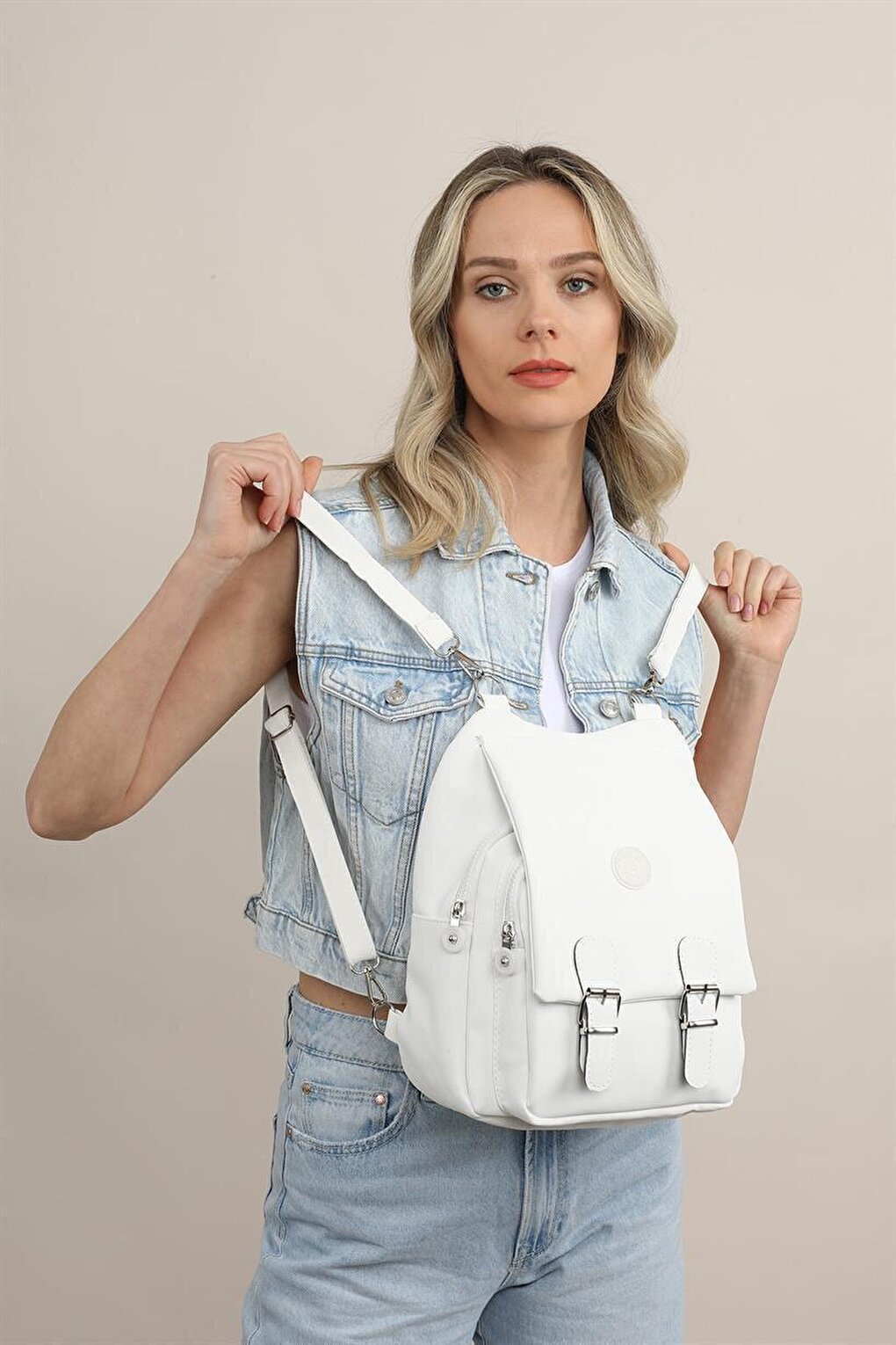 Белая женская школьная сумка и рюкзак из мятой ткани MADAMRA
